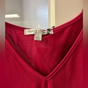Green Envelope Los Angeles Women's Red Blouse